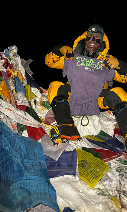 Scaling Mount Everest, Marymount alumnus reaches new heights