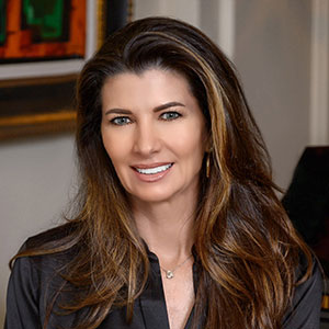 Constance Fernandez