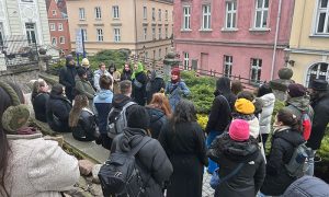 Counseling students explore cross-cultural mental health strategies in Poland