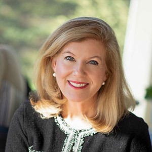 Graduate Commencement Ceremony Featured Speaker Aimee Rogstad Guidera